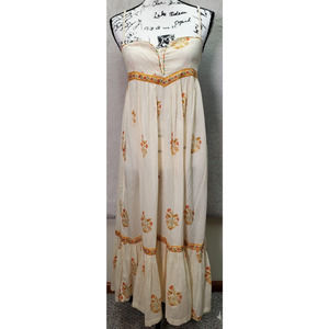 Varanasi Fit & Flare Dress‎ Womens Small Cream Floral Sleeveless Sweetheart Neck